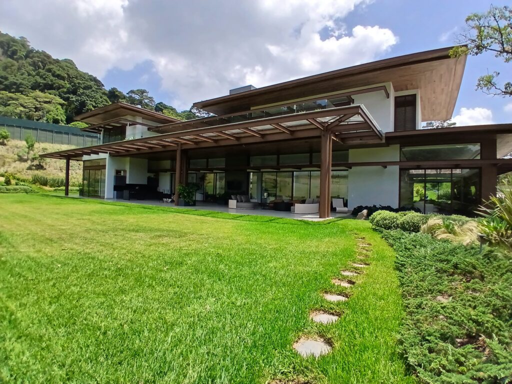 CERRATEC VENTANERÍA PVC